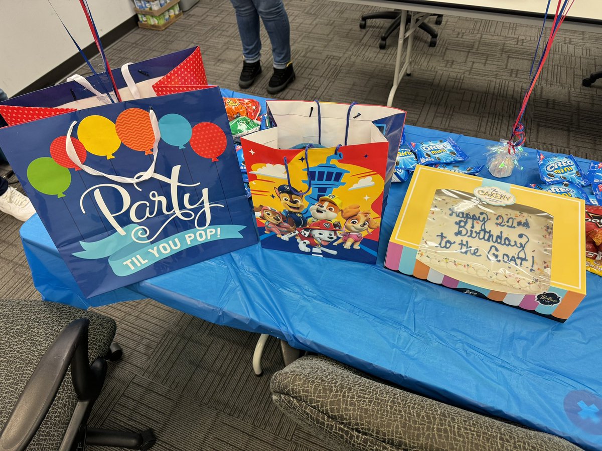 Coach Mel🍃 tweet media