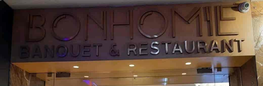 LetsTalkAmdavad's tweet image. #AMC seals #BonhomieRestaurant in #Paldi for lack of cleanliness 
@AmdavadAMC
#LetsTalkCity #Ahmedabad #Amdavad #Gujarat #Healthcare

rb.gy/tdzcse
Via deshgujarat.com