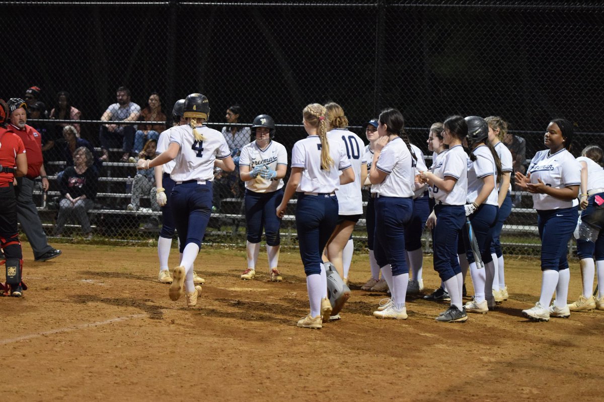 Went 3-3 in tonight's game, with a 3 run 💣 at the end! First one of the season 💪 Great win Mavs! <a href="/SoftballDsf/">DSF Softball</a> <a href="/DSFAthletics/">DSFAthletics</a> <a href="/804Varsity/">804 Varsity</a> <a href="/VHSLSoftball/">VHSL Softball</a> <a href="/henricosports/">henricosports (from RVA Sports Network)</a> <a href="/StarzGold/">StarzGold</a> @StarzGold_Nat <a href="/CoachBrandon24/">Brandon Perks</a> <a href="/CoachFleish/">Mark Fleisher</a>