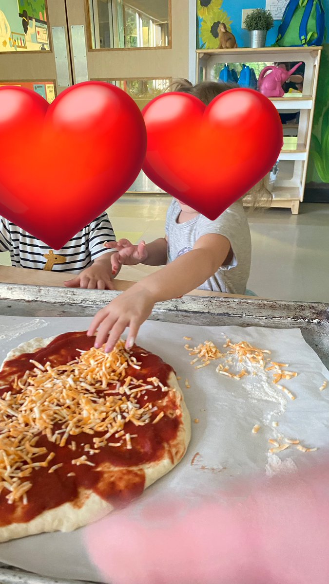 msdasilvag's tweet photo. Who wants pizza? Great activity to show students how they can use their skills outside of the classroom! https://t.co/GSPk4f1nT0