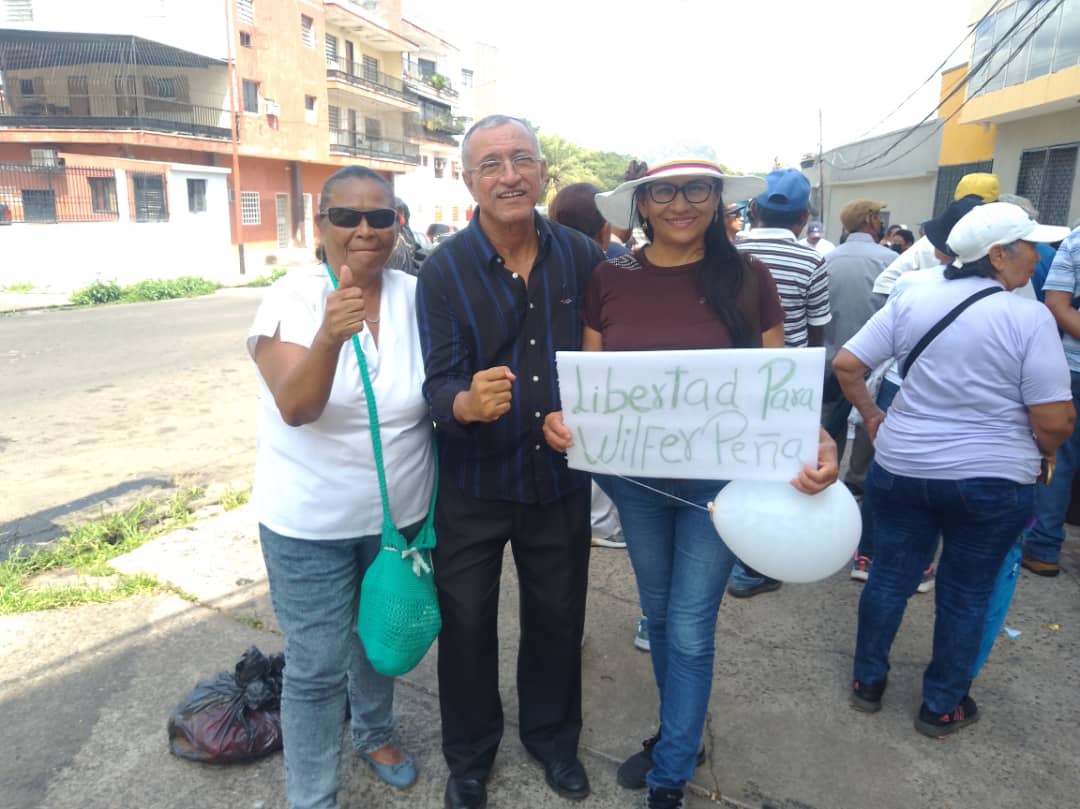 #14Marzo Ciudad Bolívar,  Acompañamos la Jornada de Protesta de los Pensionados y Jubilados que luchan sin descanso por pensiones dignas y contra el hambre y la miseria 
En La Causa R, SOMOS consecuentes con la gente y Constantes en la lucha por la LIBERTAD #ConVzla
#HastaElFinal