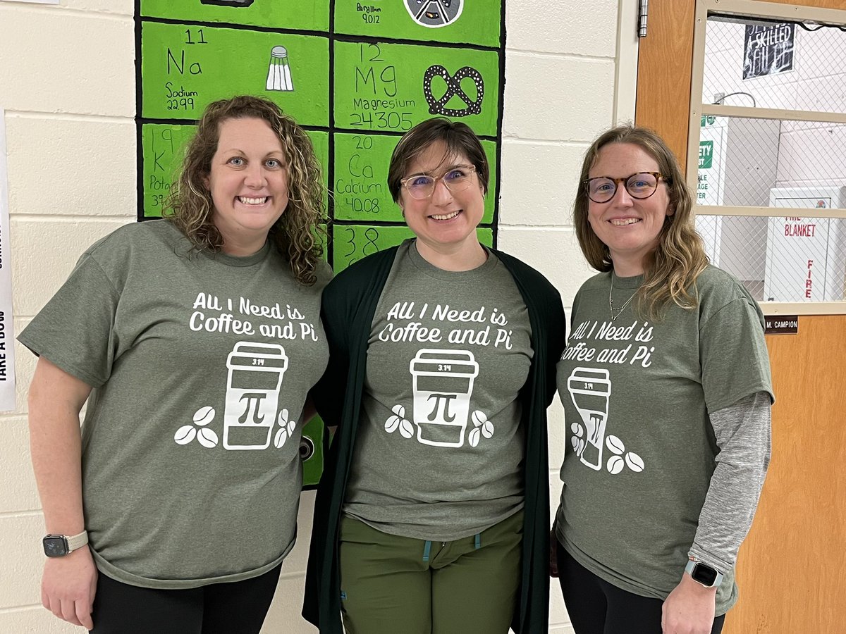 Ms. Snow tweet media