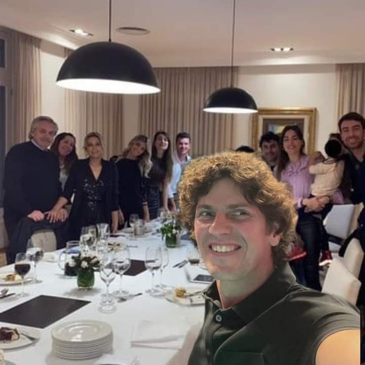 arielviano's tweet photo. Ni Olvido, Ni Perdón https://t.co/pAXXklDdgV
