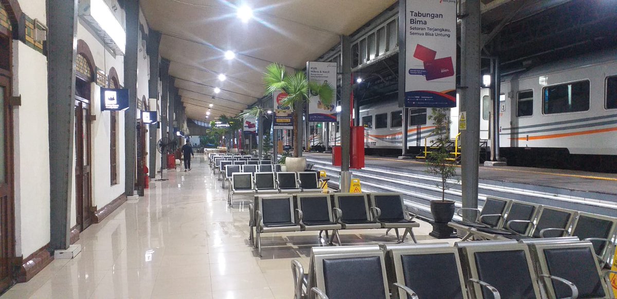 Kereta Api Indonesia tweet media
