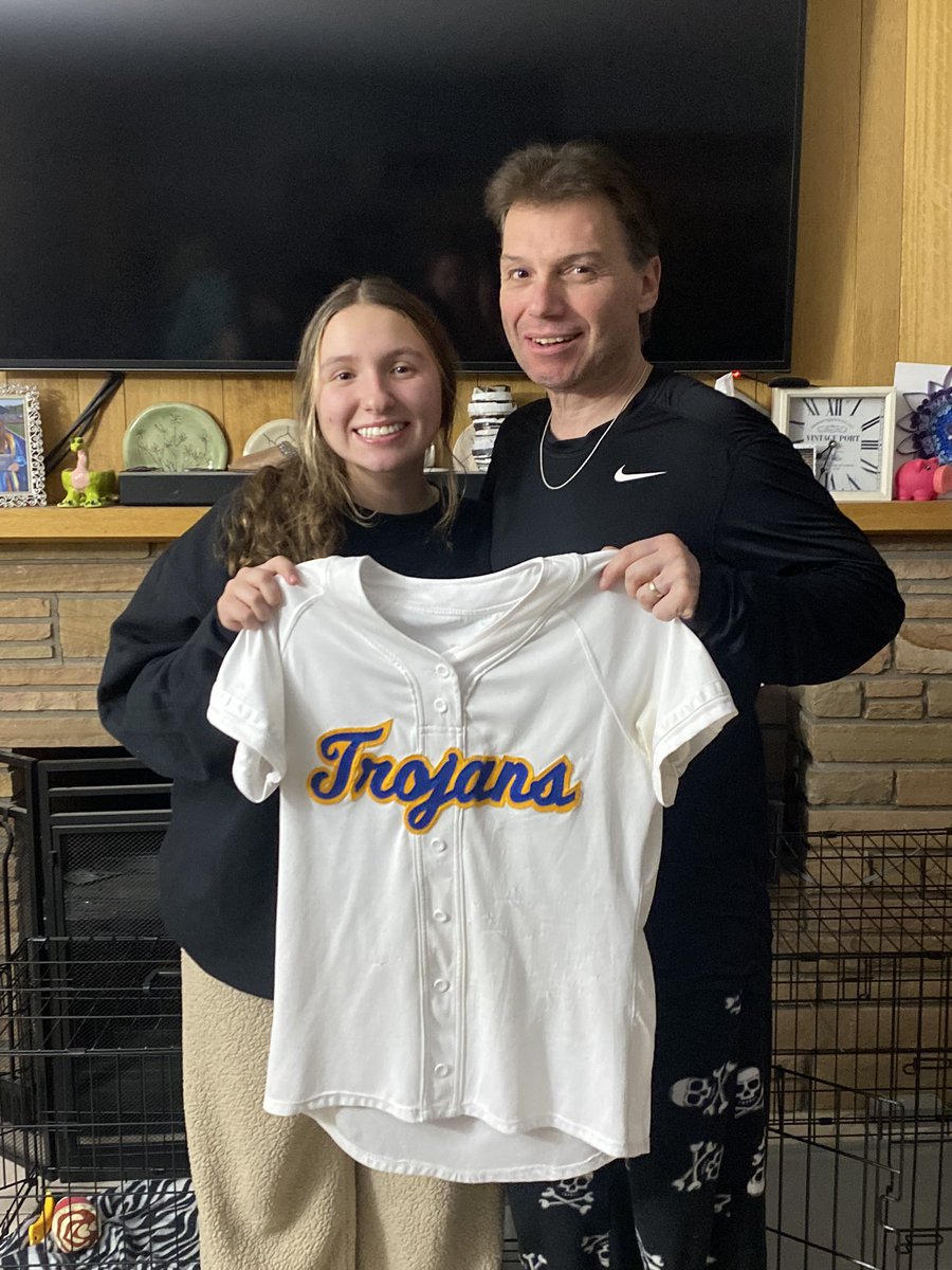 I chose my dad <a href="/NUFC0714/">Dennis DiSanto</a> as my inspiration to work hard. He continuously pushes me to be the best player, teammate, and person I can be. I am beyond excited for this season to begin with his constant support on my side!💙💛
<a href="/HHS__Trojans/">Highland Trojans Softball</a>