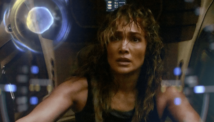 FBMovieTrailers's tweet photo. ATLAS (2024) Movie Trailer: Jennifer Lopez searches for a Renegade A.I. Robot to Save Humanity 

Link: https://t.co/at8WW8BPuc 

#AbrahamPopoola #Atlas #BradPeyton #GregoryJamesCohan #JenniferLopez #LanaParrilla #MarkStrong #MoviePoster #MovieTrailer #Netflix #ScienceFiction #... https://t.co/hNKRehULIV