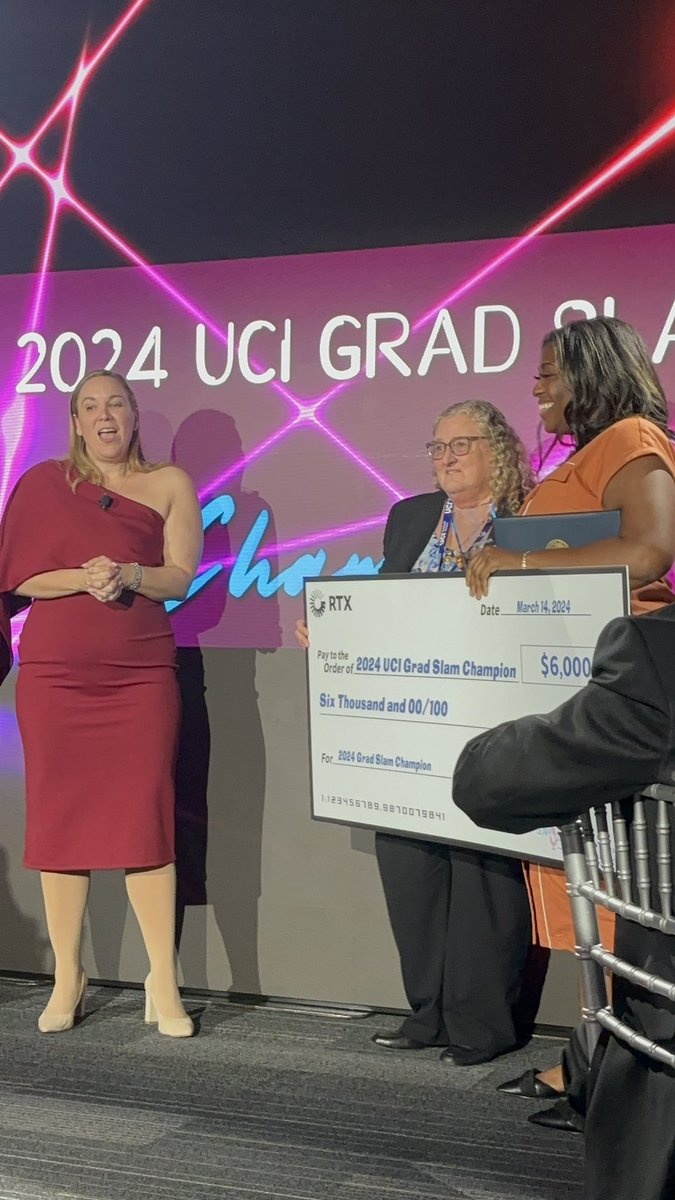 acharya_munjal's tweet photo. Presenting the π WINNER π of #gradslam, Onwodi Ifejeokwu, our grad student. She out competed 70 talented grad students through out the university to win this title! #proudmentor @AnatomyNeurobio @UCIMedSchool #AcharyaLab https://t.co/w9YqyJajVm