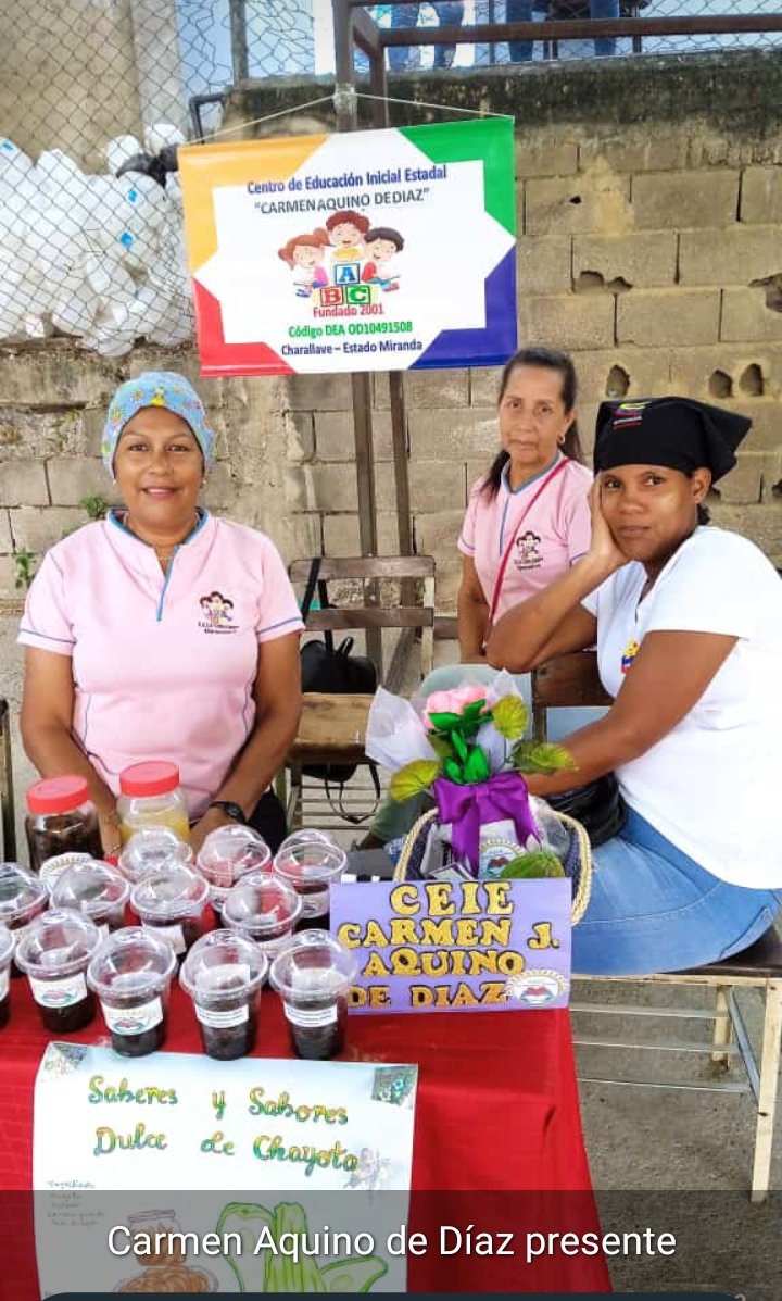 Klelia67's tweet photo. Feria gastronomica de saberes y sabores alternativos municipio Cristóbal Rojas Charallave con nuestras madres cocinera de la patria del PAE Miranda y CENAE @ZYSEGMIRANDA @HectoRodriguez @NicolasMaduro @_LaAvanzadora @rosabecerra3 https://t.co/mbzAekz3Ge