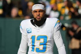 RecencyBias_FF's tweet photo. With the trade for Keenan Allen, the #ChicagoBears have a physical wide receiver who can block for #JustinFields when he rushes 70% of his drop backs. https://t.co/EKpXVgPjjq