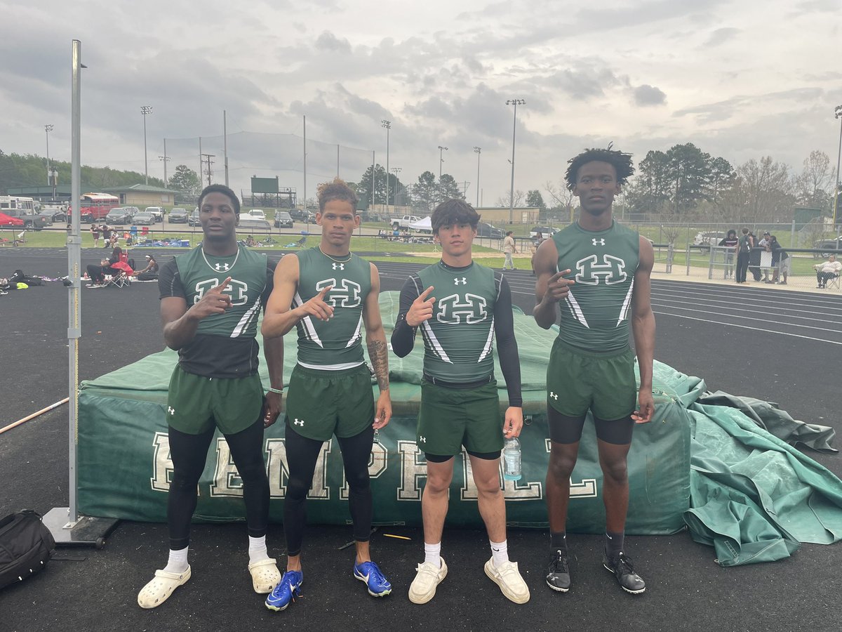 Hemphill 4x200 goes 1:30.69 FAT