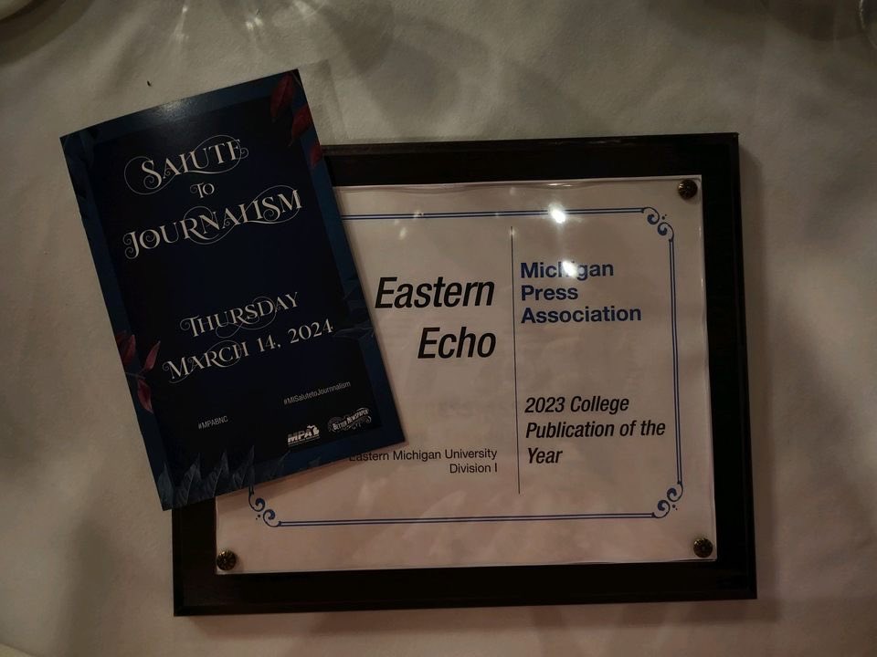 b_mcqueary6's tweet photo. 🤯🤯🤯🤯 @MichiganPress COLLEGE PUBLICATION OF THE YEAR 

I am so extremely proud of the team
here at @TheEasternEcho. Every single writer, editor, contributor, and our wonderful advisor works their tails off every single week. 

More work is to be done! https://t.co/6Y4Bln7cQ3
