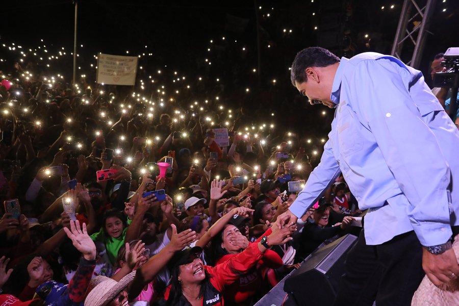 Nicolás Maduro tweet media