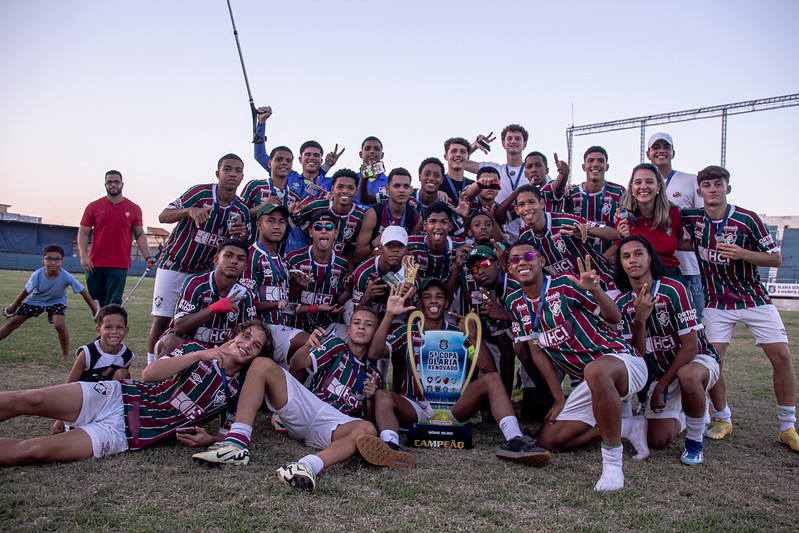 XeremStuff's tweet photo. Mais uma 🏆 pros Moleques de Xerém! 🔥

📸: Leonardo Brasil/Fluminense F.C https://t.co/IfItEprE0O