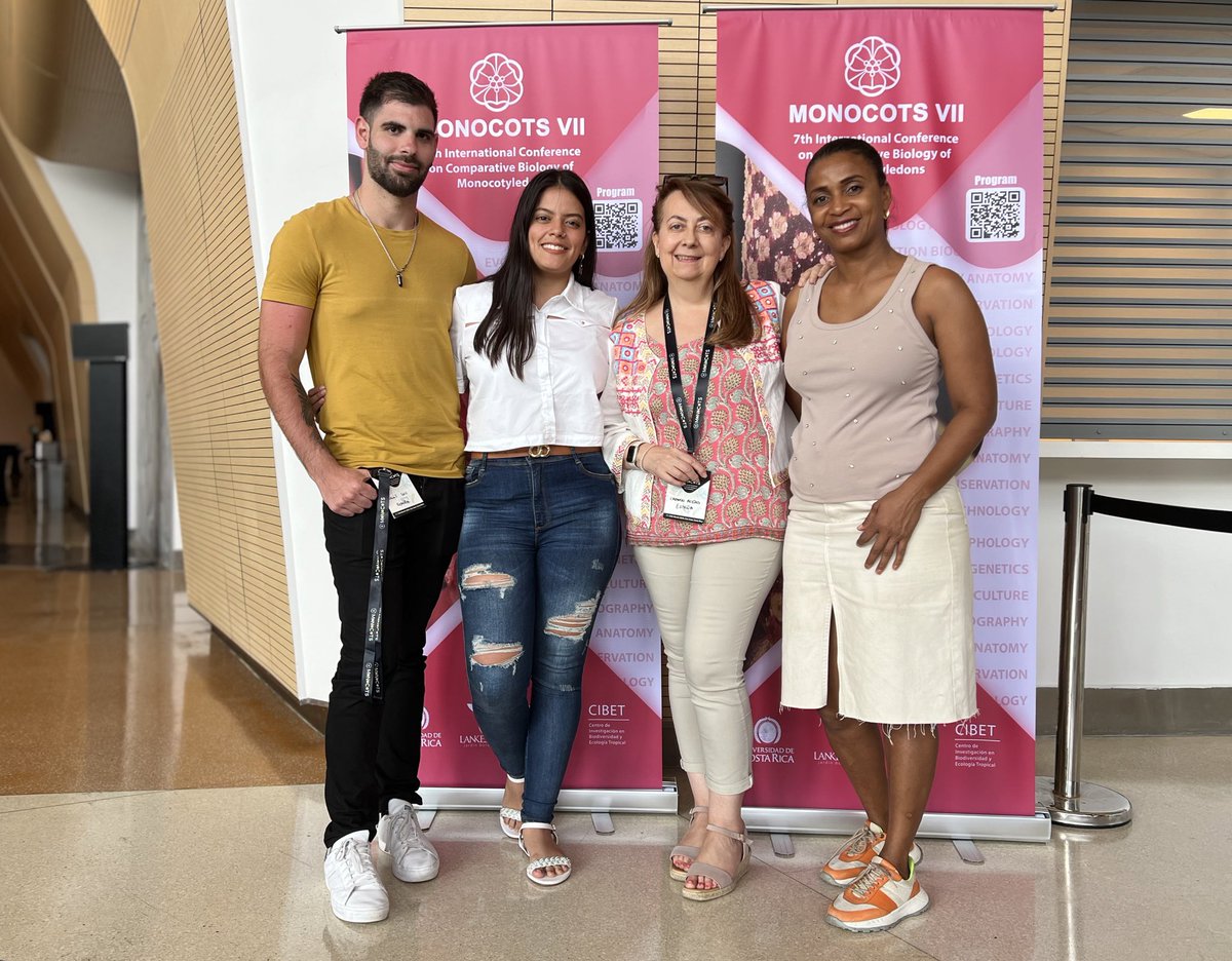 CarmenAcedo's tweet photo. #MonocotsVII : excelentes Keynotes y comunicaciones, muchas relaciones internacionales, eventos diversos y reencuentro con antigua estudiante, ahora muy querida colega @hildarmosquera y nuestra nueva generación de estudiantes
#Monocots
#Orquidaceae
#Cyperaceae
#Monocots2024 https://t.co/ovfSMxAsUO