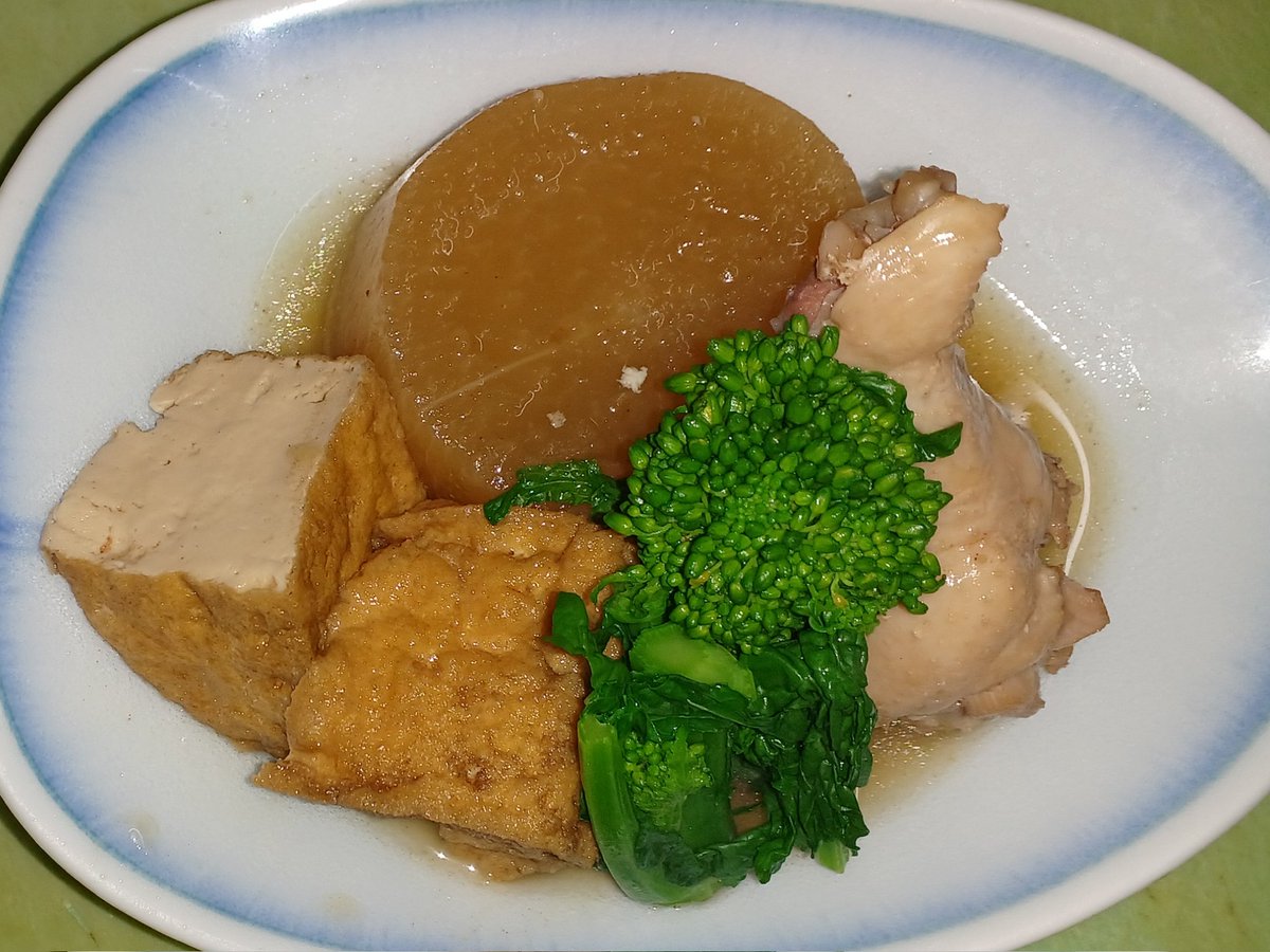 uminobon's tweet photo. ３月１5日定食お品書き
おつまみ　焼き魚　煮付け
たけのこ料理お品書き
ほたて刺身　炙り
ひらめ刺身　昆布締め
春山菜天ぷら
山うどふき味噌ぞえ
たけのこ焼き　たけのこわさびぞえ https://t.co/O0krboJk6Y