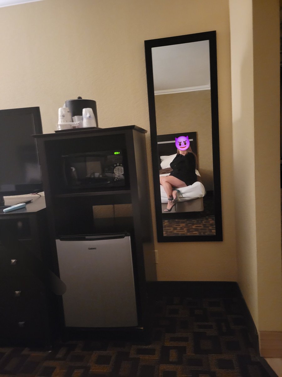 🍍lucy209🥵 bi🥵 tweet media