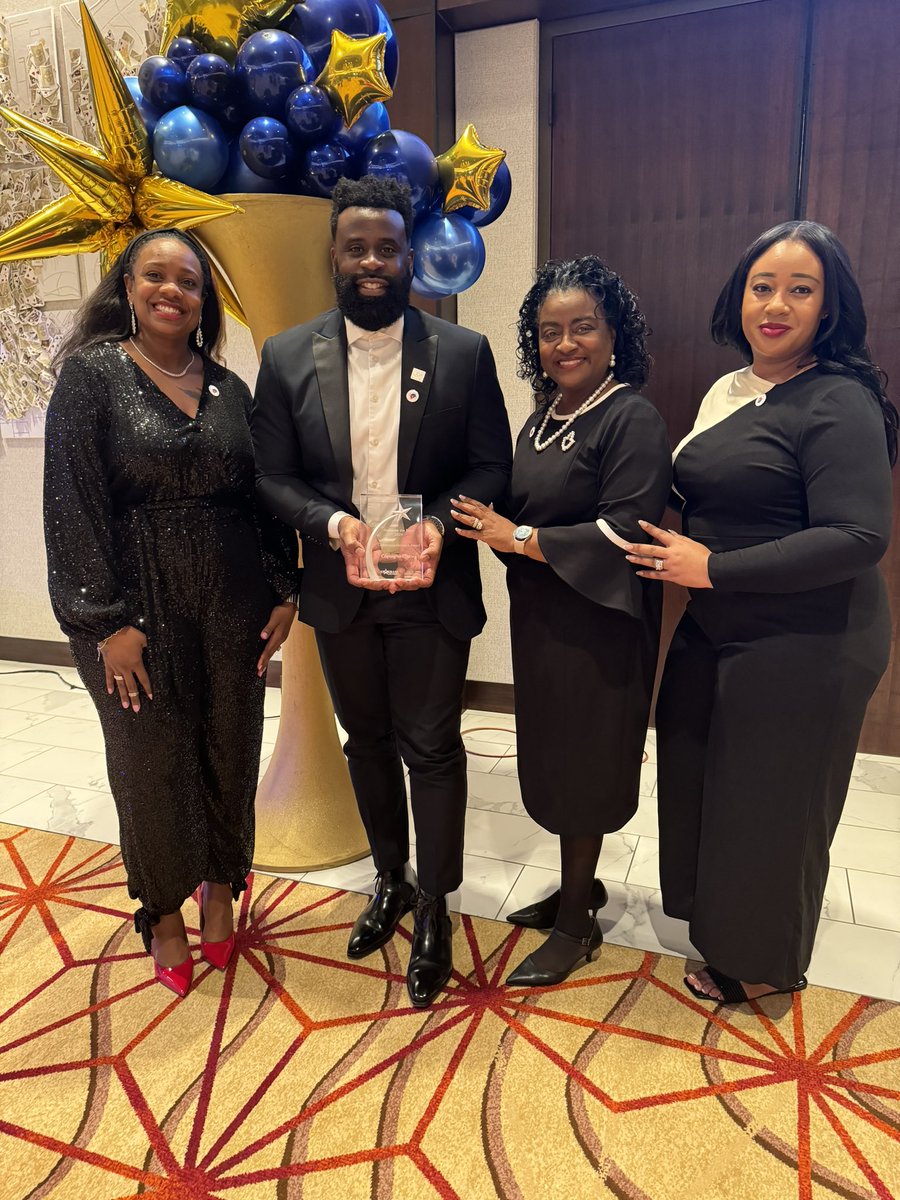 Congratulations to StarBase Victory Community Outreach Award Recipients, Fitzroy Smith, CEO of Footprint Foundation, Tamara Howe, Homeless Liaison,Tiffany Nichols, Science Specialist #PPSShines .@cardellpatillo .@ebracyPPS .@SterlingWhite59 .@PortsVASchools .@cityofPortsVA