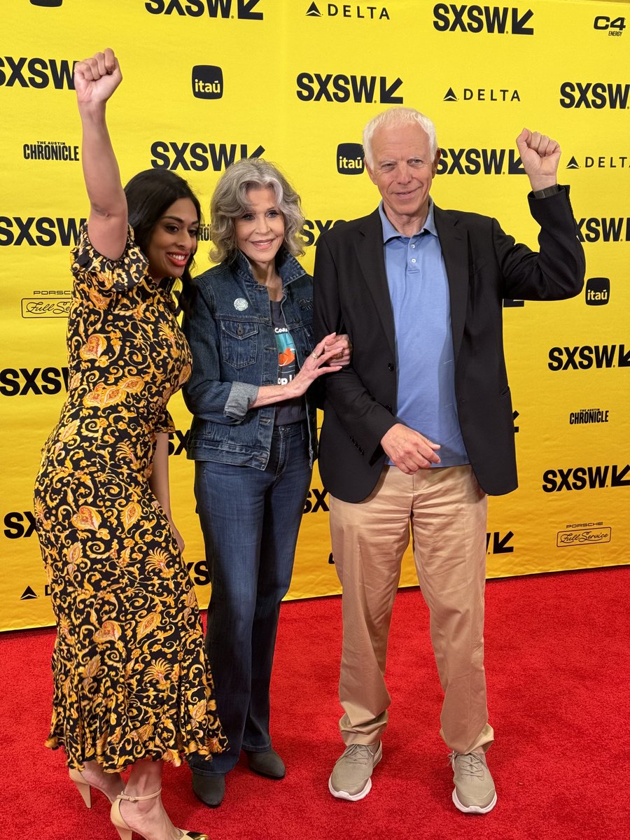 ⁦@Janefonda⁩ rocked the house at ⁦@sxsw⁩ and I got to play a supporting role with ⁦@swetac⁩ #climatecrisis