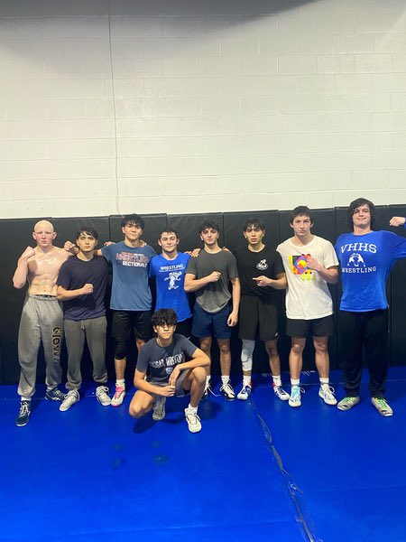 Cougars getting in some work at Brunson! Great start to the off season! 💪 #HardWorkPaysOff