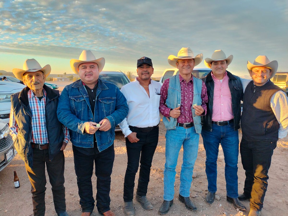 En política todas las ideas caben. Solo hay que sumar coincidencias.
Nos seguimos leyendo. 
#Sonora
#SoyDePueblo
<a href="/NASonoraMx/">Nueva Alianza Sonora Mx.</a>