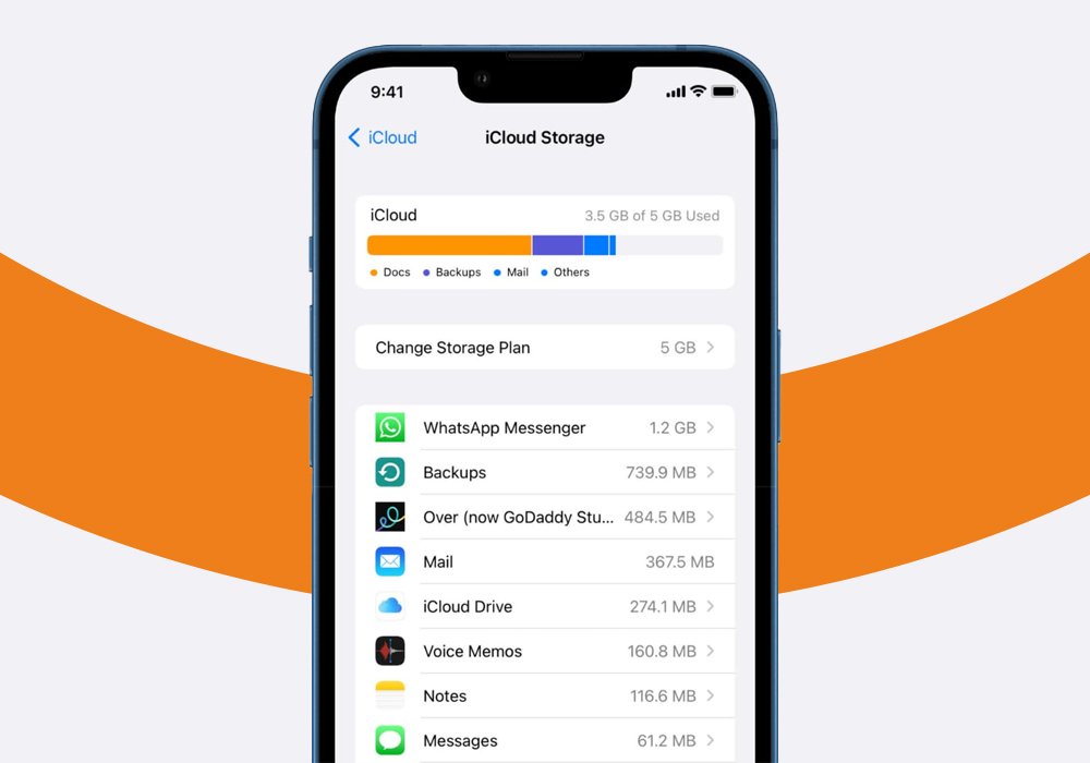 treennow's tweet photo. KHÁCH HÀNG KIỆN APPLE VÌ CHỈ MIỄN PHÍ 5 GB DUNG LƯỢNG ICLOUD

Người dùng cáo buộc việc Apple chỉ cho 5 GB iCloud miễn phí là không đủ để lưu trữ gì, cố tình giữ thế độc quyền buộc phải mua thêm dung lượng với "giá cắt cổ". https://t.co/BI7zLNjwEq