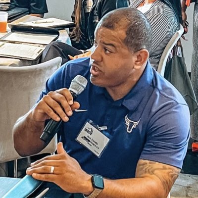 Coach_nbc's tweet photo. #NewProfilePic https://t.co/P63lkEZYt1