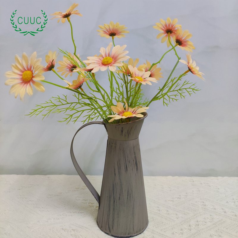 ColaLu520's tweet photo. Metal flower pots are an excellent option for gardeners 

Get in touch with the team today to discover more of our ranges:
👀👀Visit more：https://t.co/21kvcT7qSc
🙌🙌or contact Cola to get free samples：cola@cuuc-gardenplanters.com

#Pot #GalvanizedPot #MetalFlowerPot https://t.co/qHgDTyaetO