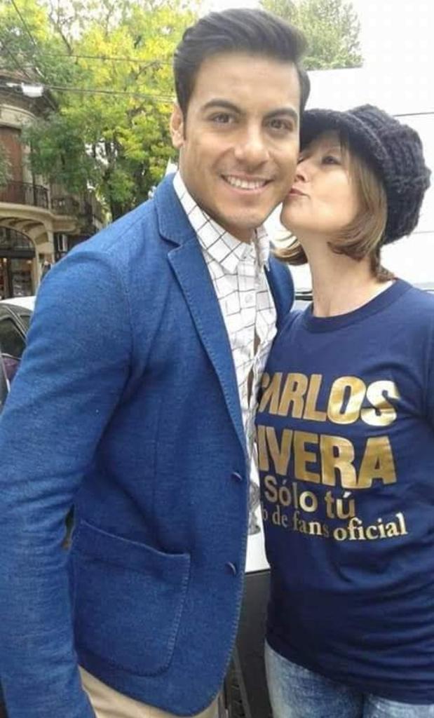AmeliaMengeon's tweet photo. Feliz cumple!!!! Amado @_CarlosRivera #Quenadietedigaquenopuedes te amo mi angel gracias a ti por existir #benditatuvida y bendita tu madre que te trajo al mundo hace 38años atras.@ClubSoloTu_Arg https://t.co/MpLXhkz8BH