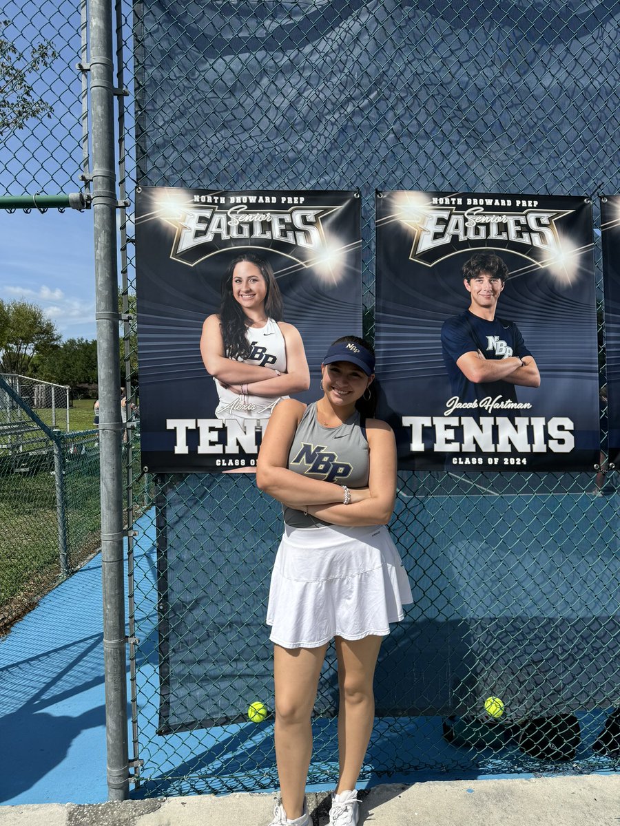 _alexisash's tweet photo. Tennis Team Senior Day was a success! I am very grateful to have been a Varsity member for two years. It is bittersweet to be soon leaving this team❤️🎾 https://t.co/VnhneAJqpH