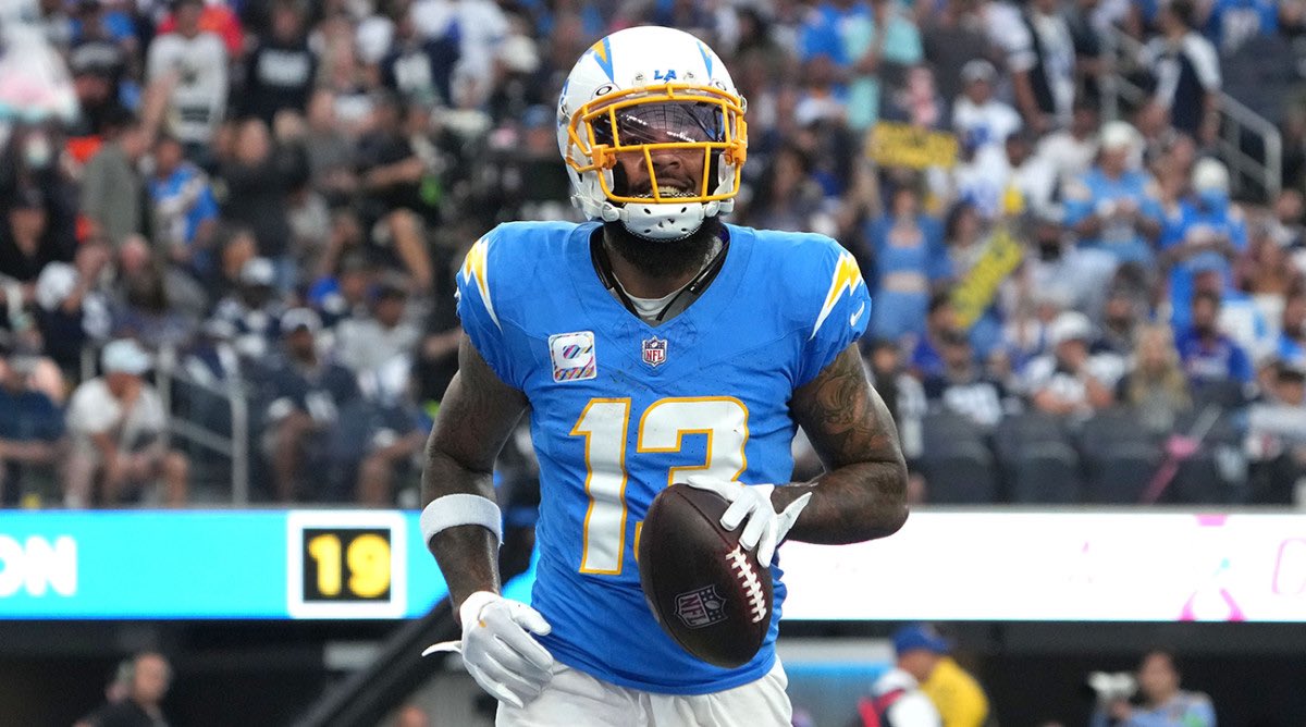 ImBearingDown's tweet photo. Keenan Allen Vs NFC North(2023):

Green Bay:  10 catches, 106 yards,TD
Detroit:  11 catches, 175 yards, 2TD
Minnesota: 18 catches, 215 yards, https://t.co/KsrKpZV2Hb