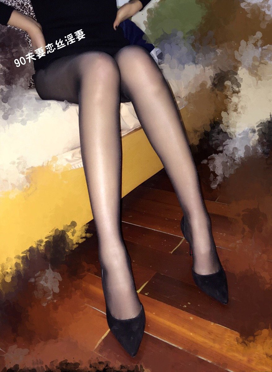 细腻丝滑的触感配上吴侬软语的呻吟，又是一个舔搞任鸟飞的日夜 https://t.co/O098TljiMZ