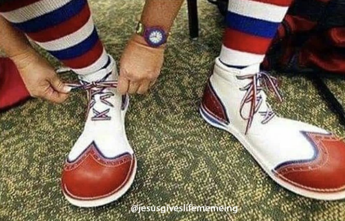 GreatFidels's tweet photo. I don buckle my shoe for #youthswagger2024 you no fit dance pass me my guy😊 https://t.co/FVNl1ULEXt