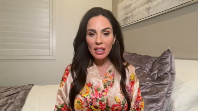 Kirsten Price is live now! https://t.co/0VkTSOg7pk https://t.co/i6xB6bB1VN<a href="/tag/free"class="tags"><span>#free</span></a>