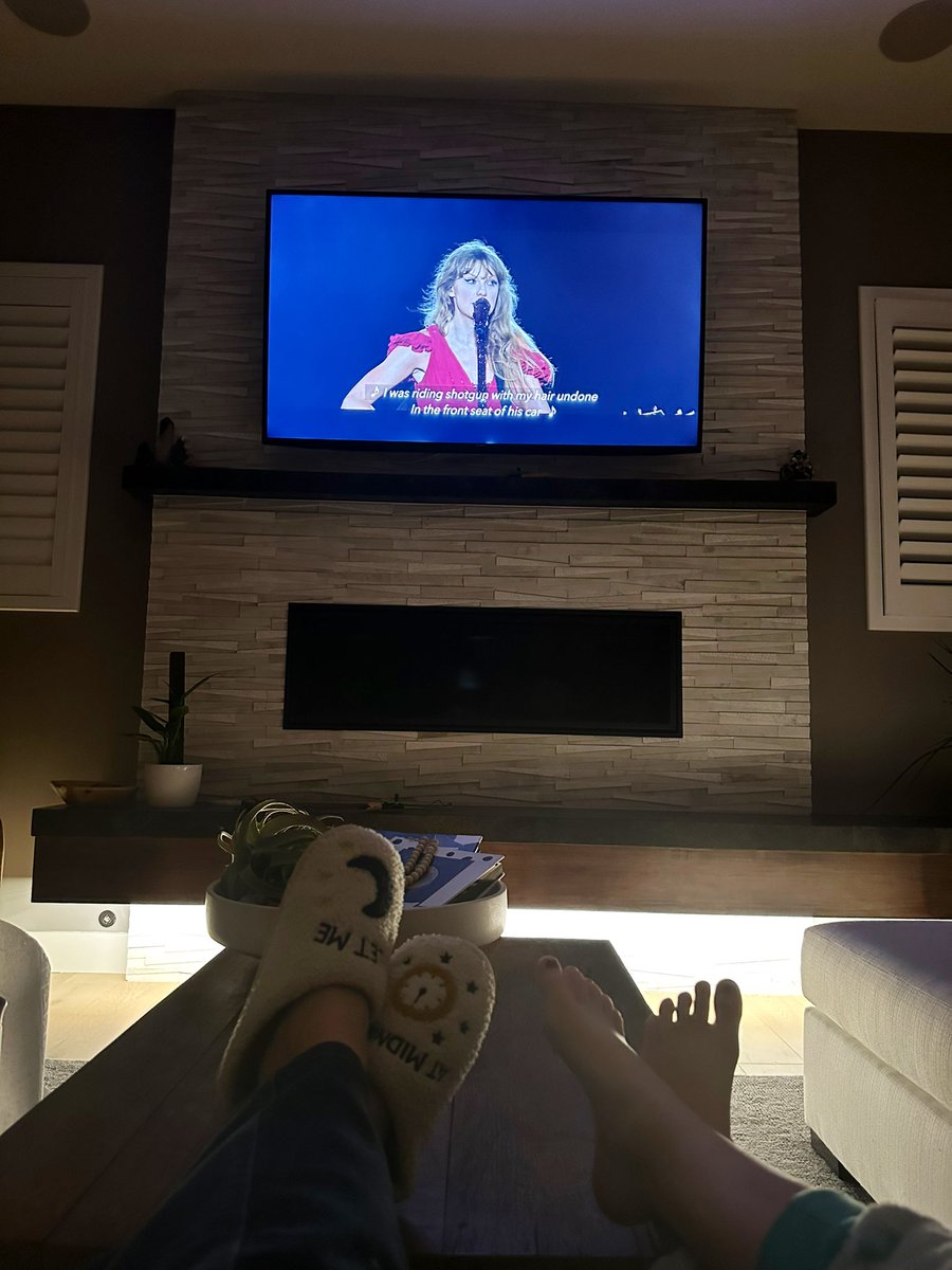 Loved watching #TSTheErasTourTaylorsVersion with my mini and only 225 days until I get to take her to see <a href="/taylorswift13/">Taylor Swift</a> for her very first concert.