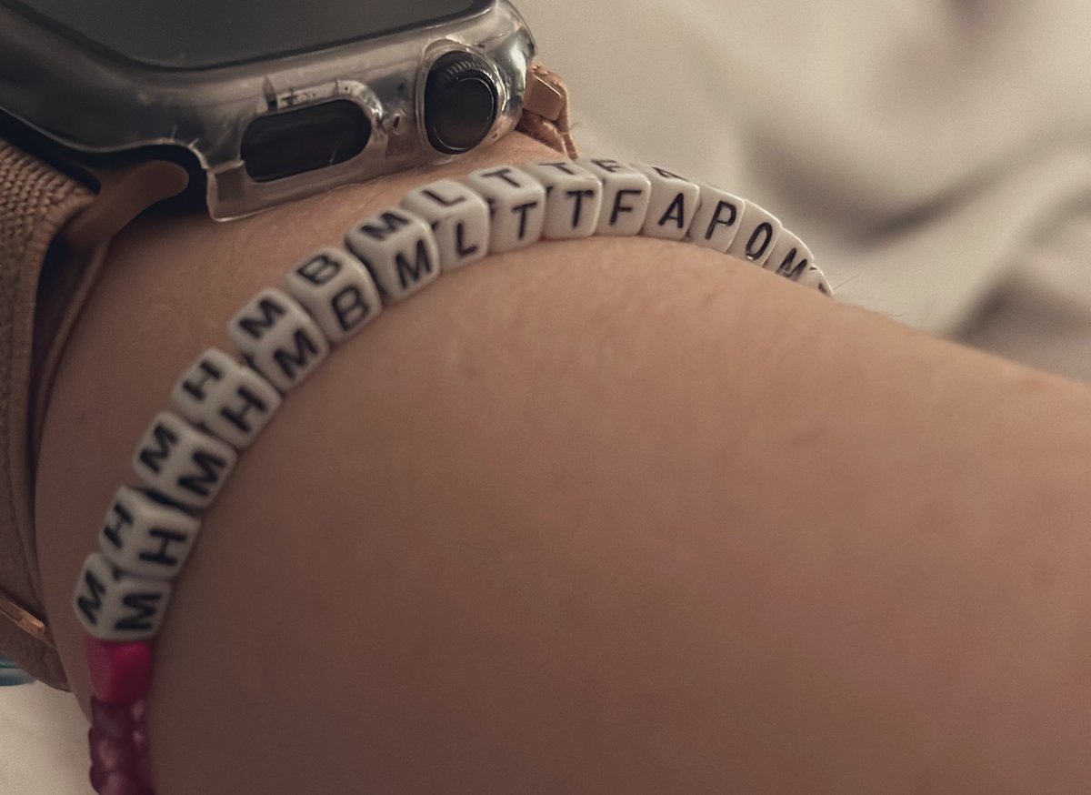 DelilahLovett's tweet photo. My heart, my hips, my body, my love… 🩷 again with all the reminiscent feels #TSTheErasTourTaylorsVersion #DBATC @taylornation13 @taylorswift13 https://t.co/5ZlhVQqRbw