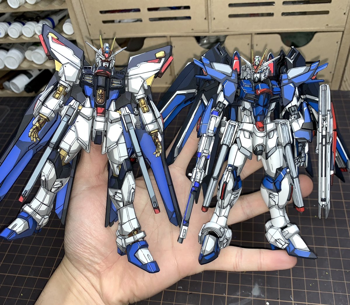 けむしファクトリー (@plafactory_k) / Posts / X