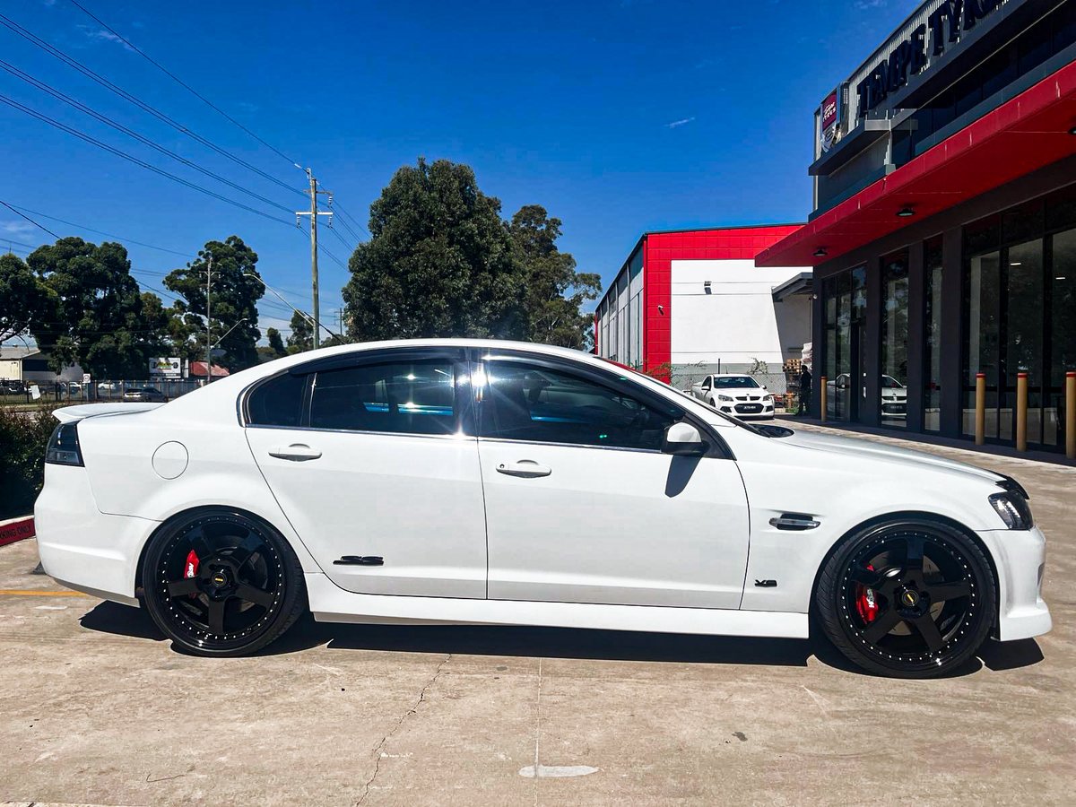 TempeTyres's tweet photo. Holden Commdore SS VE π€π€
Wheels: Simmons FR-1
Satin Black
22 x 8.5 ET 40
22 x 9.5 ET 49
#holden #commodore #holdencommodore #vy #vyss #ssholden #sscommodore #veholden #vecommodore #stroker #holdenaustralia #holdenlife #cars #carsofinstagram #aussiecars #tempetyres https://t.co/Z5Z12IVrJi
