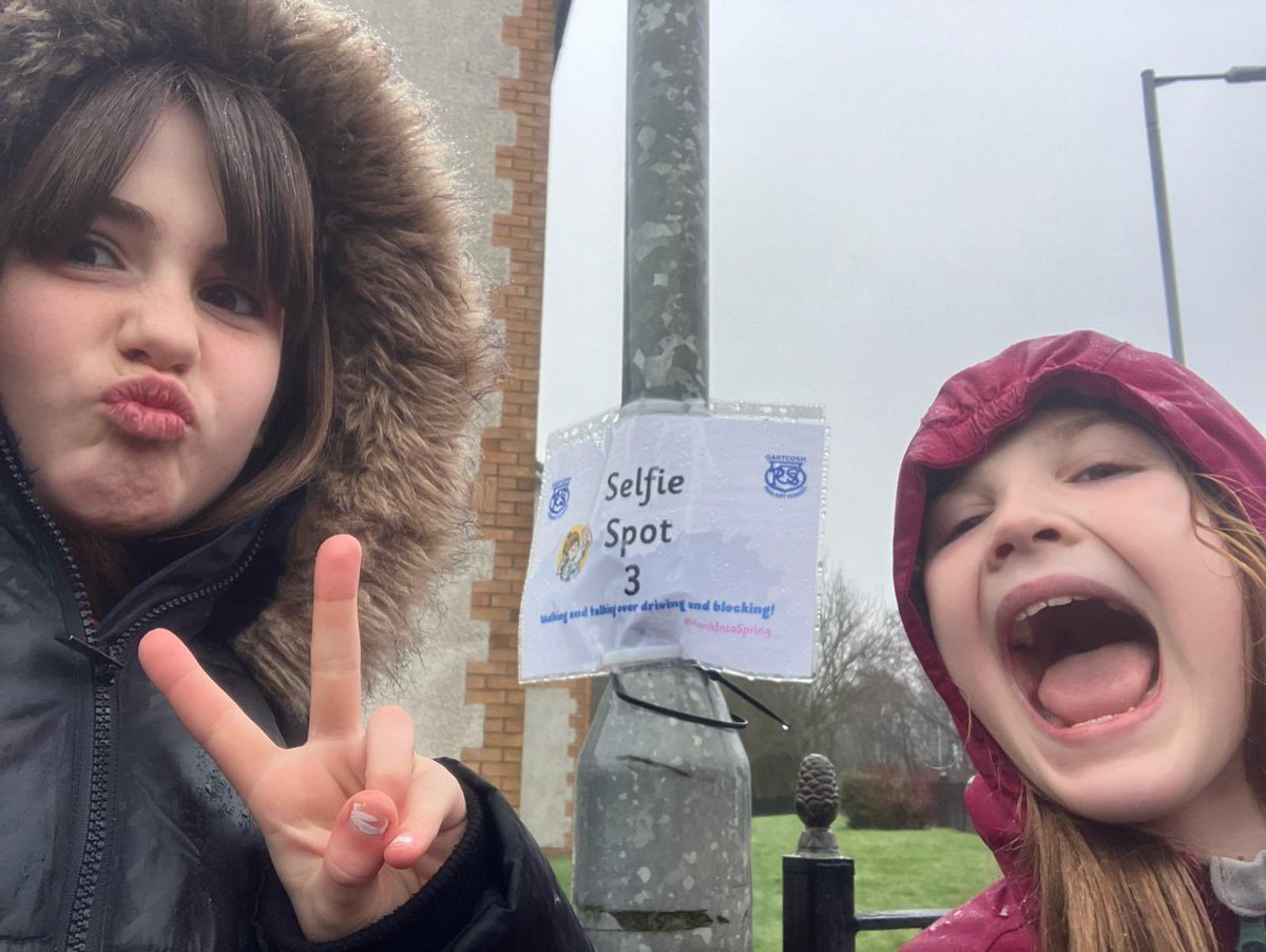CharMcK1984's tweet photo. Soggy Friday ☔️ for #marchintospring @GartcoshPS https://t.co/FtMY9tNUmC