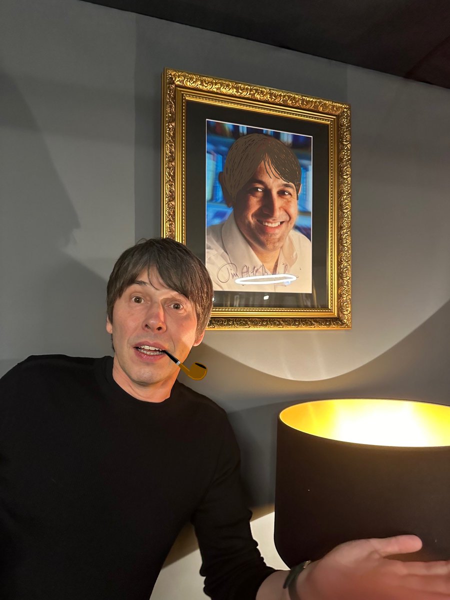 M0KPH's tweet image. There you go, fixed it for you. No one will ever notice!

Oh, and a #Pipesy too!