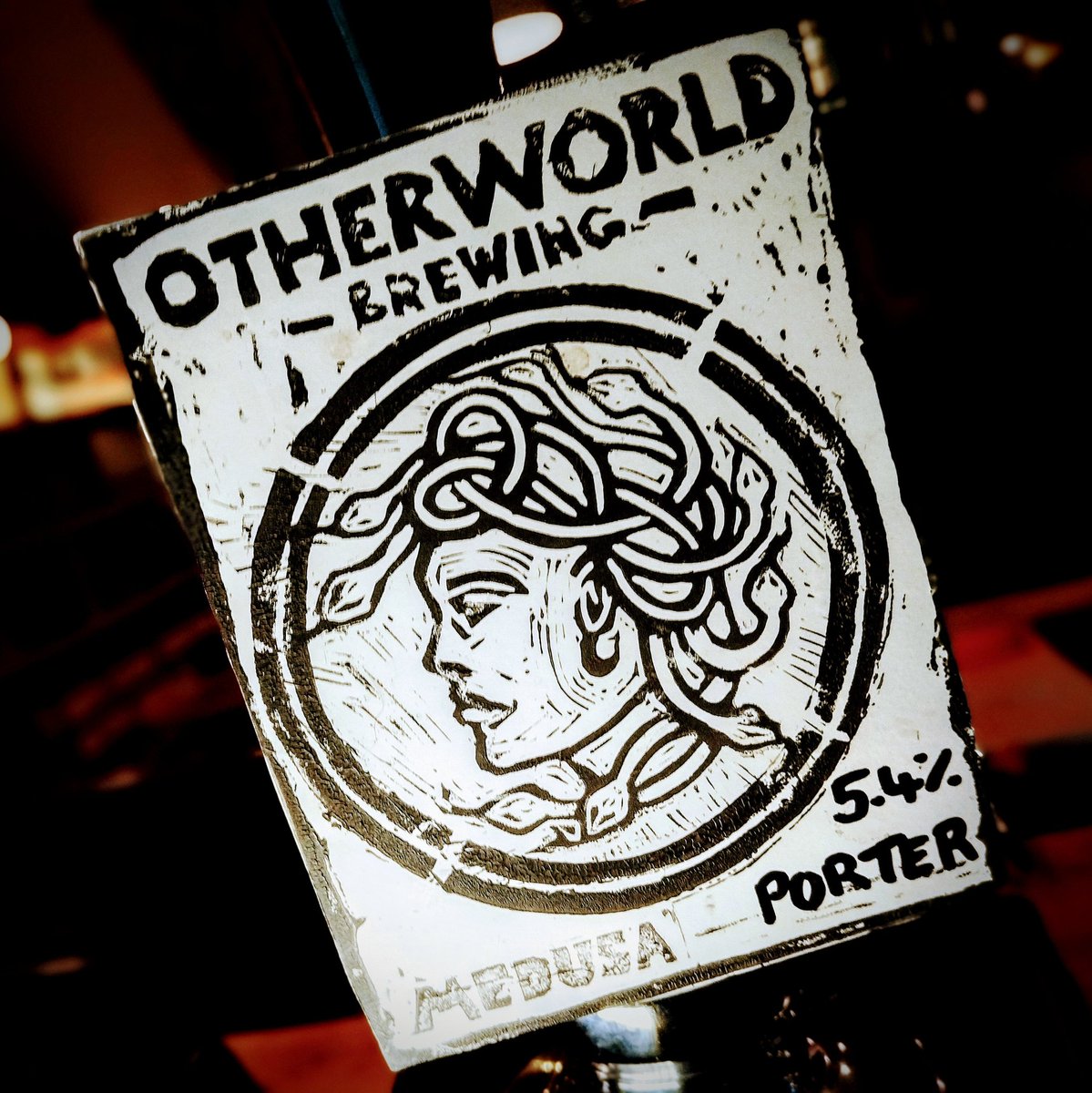 Fresh Friday casks! A golden pale from Grey Trees and a chocolate porter from Dalkeith's Otherworld...

Open from midday 👍

#colwynbay #alehouse