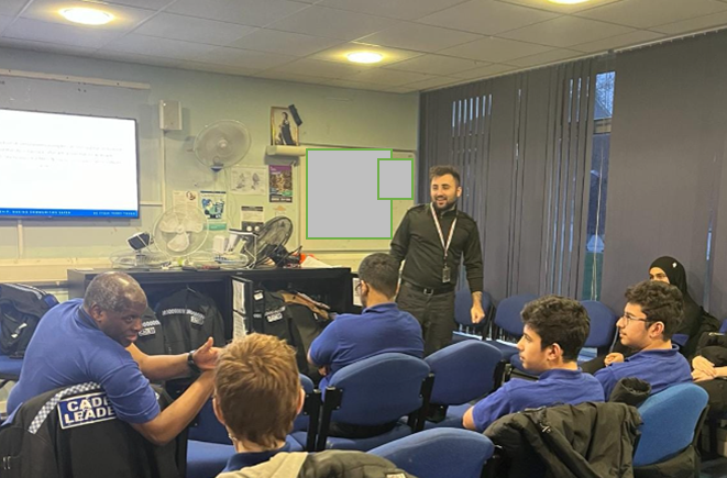 CadetsWMP's tweet image. #1BE @StechfordWMP @CadetsWMP last night enjoyed an interactive &amp;amp; very informative input from @SpecialsWMP &amp;amp; Deputy #Cadet Leaders T Young on the #NationalDecisionModel from a policing perspective but also how as Cadets, they can react to the unforeseen &amp;amp; unexpected situations 👏