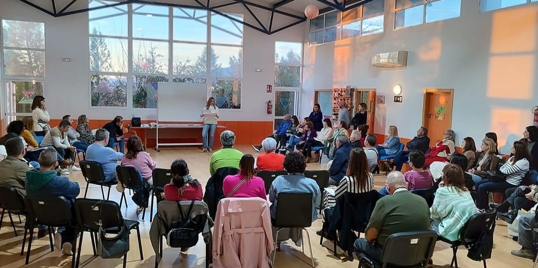 TPCARTAGENARM's tweet photo. Jornada estratégica del pasado miércoles 13 de Marzo, organizada por la Federación de Salud Mental de la Región de Murcia. En ella, asistimos y participamos en primera persona tanto las profesionales como los familiares de entidades hermanas. https://t.co/aHsUfQm9wz
