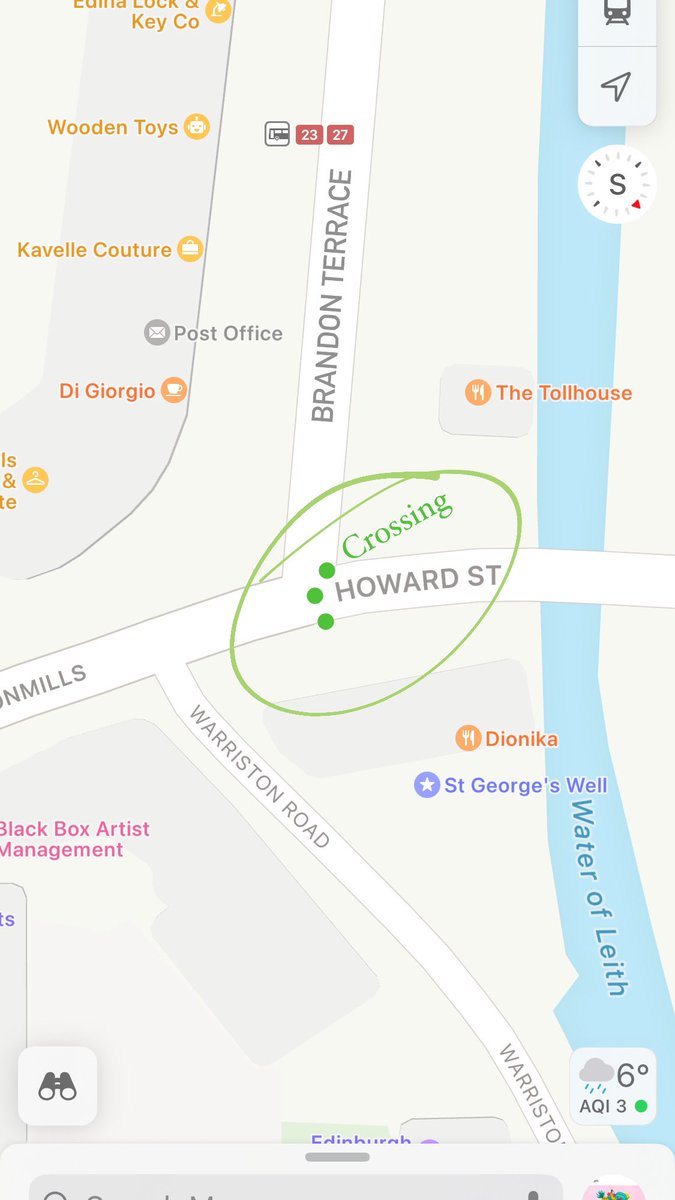 Long_Emily's tweet photo. @edinhelp @Edinburgh_CC Thanks Gayle. The lights are at Brandon Terrace/ Howard Street. Attached screenshot showing crossing. The green man only shows for a few seconds - it’s never long enough to cross safely, especially with a baby or toddler! Thanks, Emily https://t.co/b0YMN8Bu3O