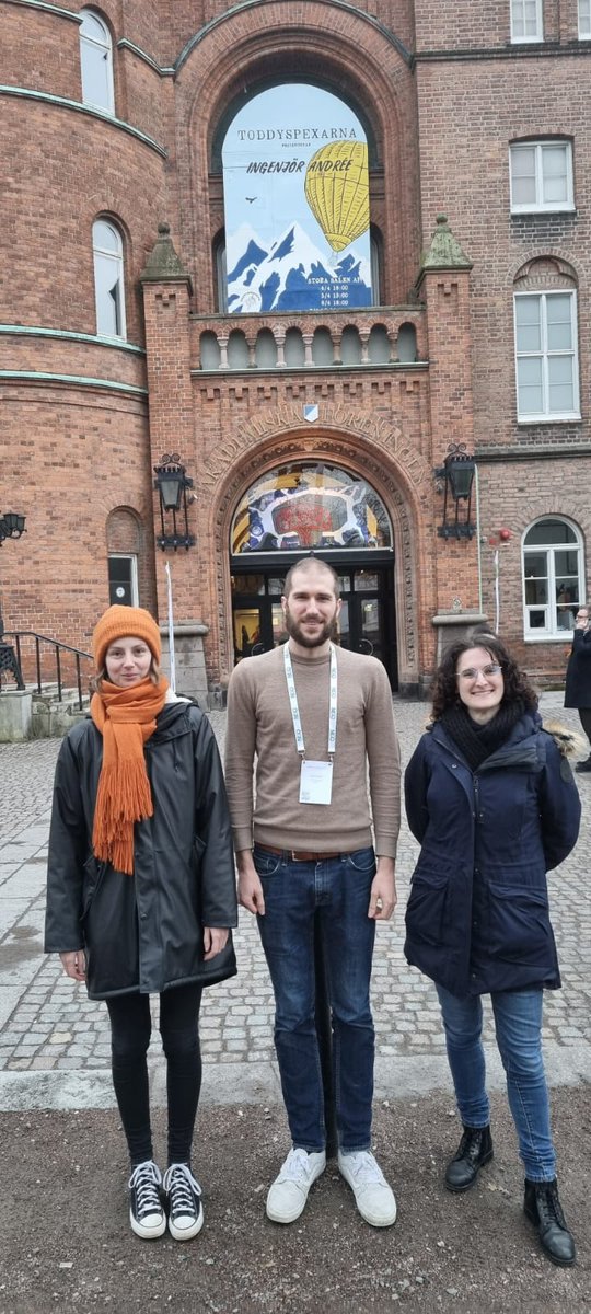 So proud of us and our presentations in the Thermal Ecology at #NordicOikos2024 (and very happy to bring some mitochondrial stuff 😎🐦‍⬛🦠) Congrats #ElinPersson and #JoshuaTabh, and thanks @CyanistesNord for the amazing picture!