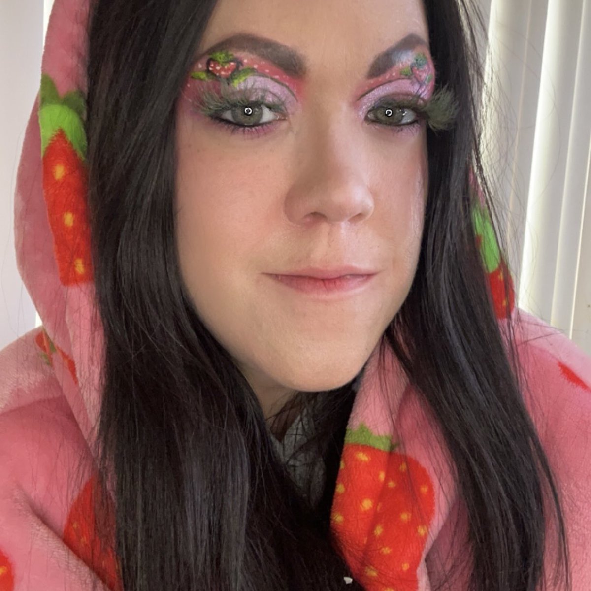 KimathyJay90's tweet photo. 🍓🍓🍓 https://t.co/edi74IO0v6