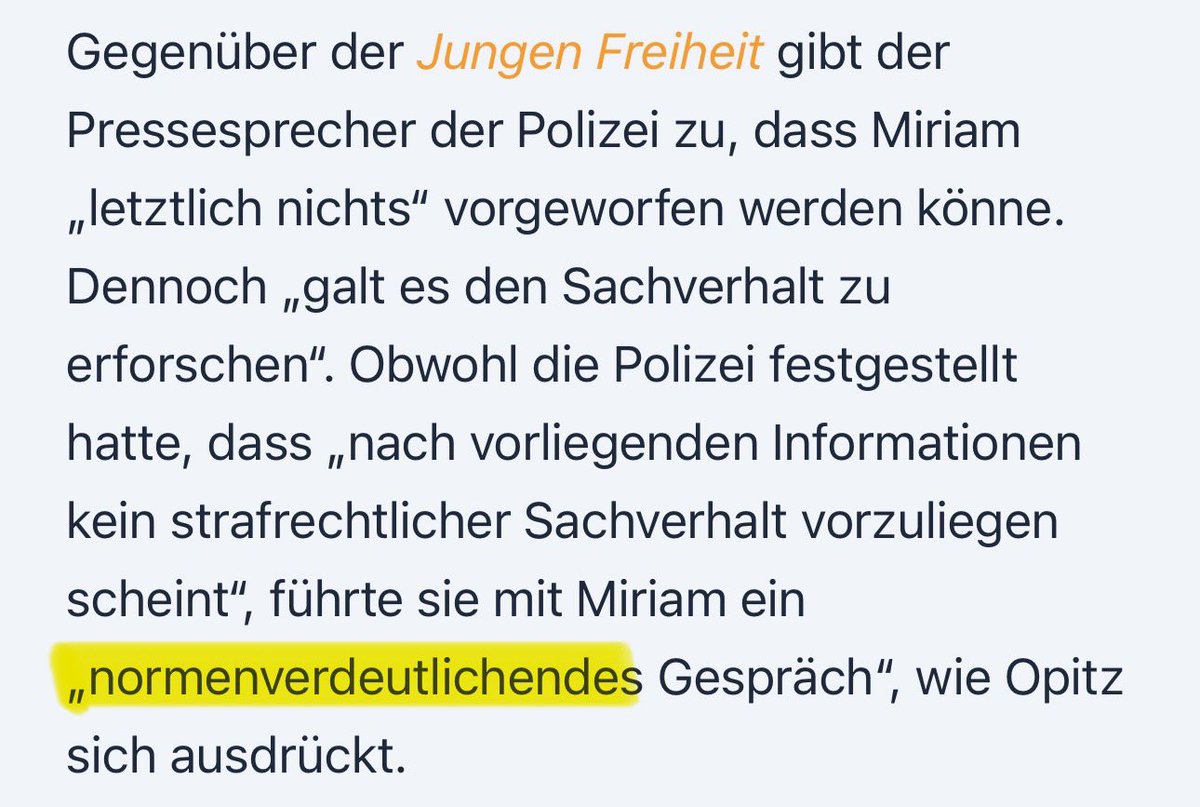 Ericuswusf's tweet photo. Jetzt ist mir einiges klar.
(Bild via Nius)

Die DFB Spieler werden in einem „normenverdeutlichendem“ Trikot auflaufen.. https://t.co/eTsLHJyfSD