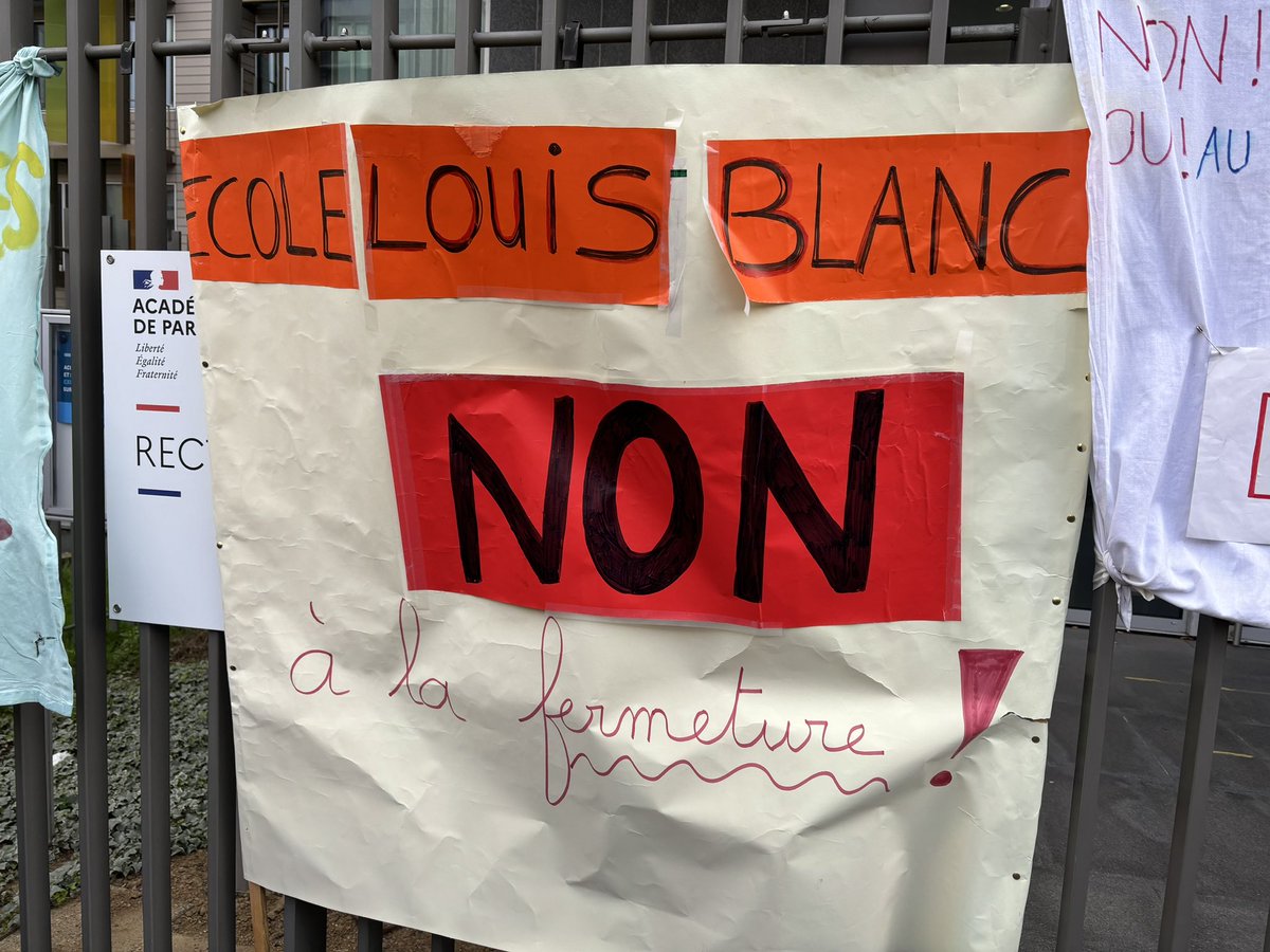 MorganBougeard's tweet photo. Présent ce matin avec le directeur, les enseignantes, les parents d’élèves et @Mairie10Paris devant @Academie_Paris pour dire non à la fermeture d’une classe à l’école #LouisBlanc https://t.co/VVYzb5m25h
