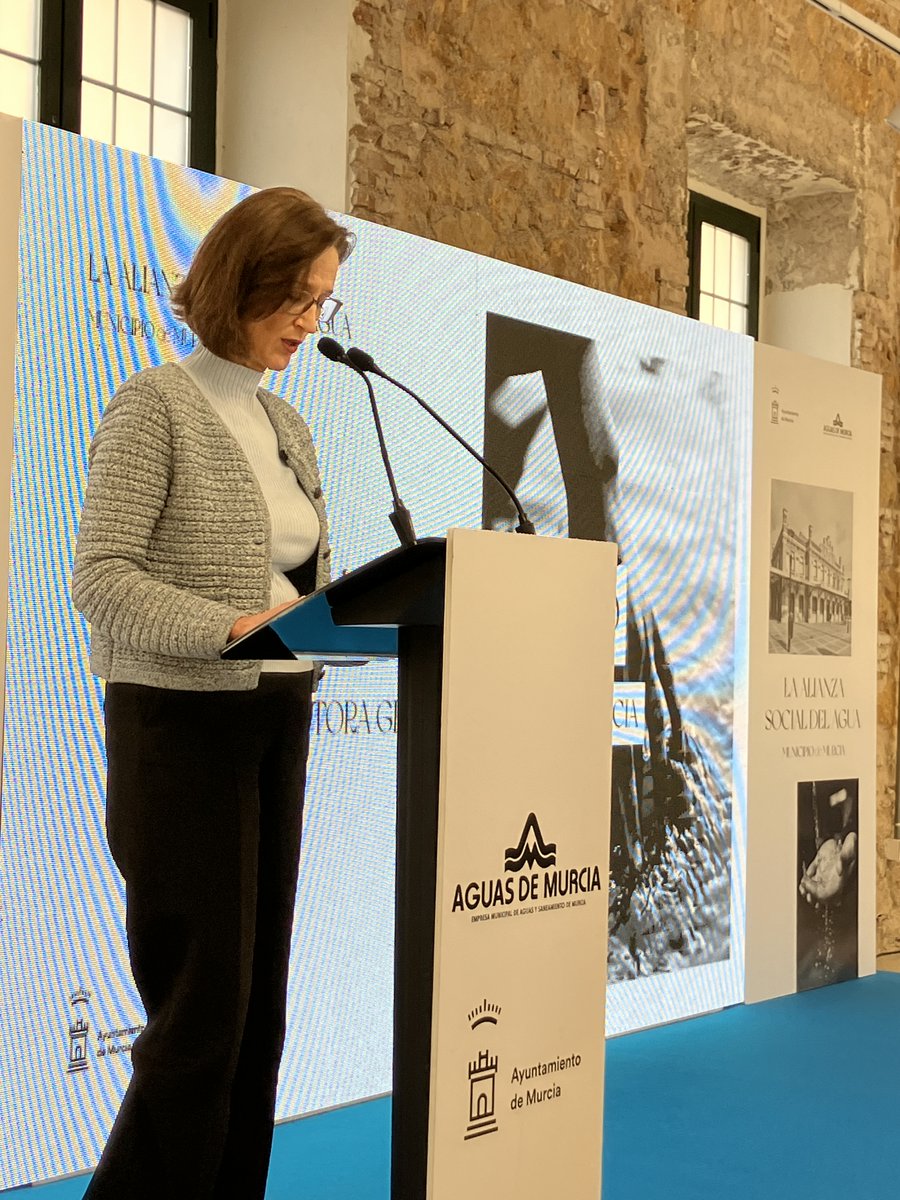 mmonzollopis's tweet photo. Celebrando la "Alianza Social del Agua", firmada por más de 50 asociaciones e instituciones de #Murcia, con el que @EMUASA_Clientes multiplicará el impacto #social  positivo del #agua, como motor transformador del cambio de la ciudad. @AytoMurcia @Hidrogea #AguasdeMurciaContigo https://t.co/q5t8fNuL4o