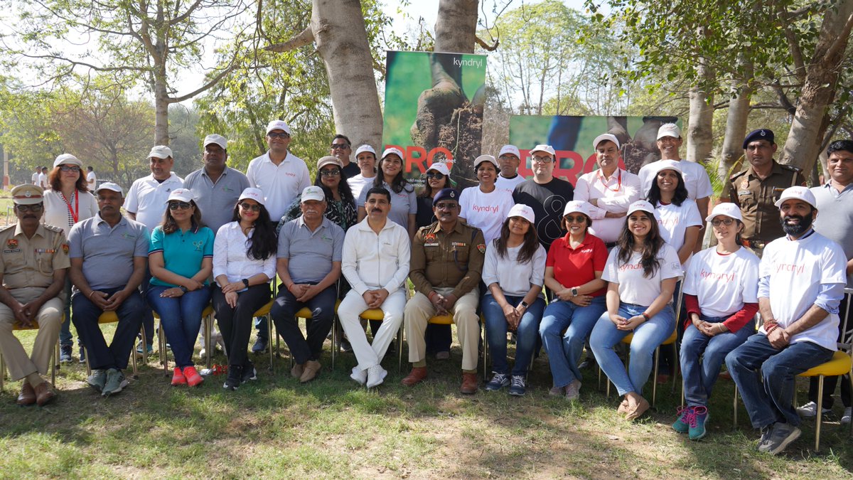 KyndrylIndia's tweet image. 🌳Progress should move the World forward without leaving it behind.

Today, @Kyndryl and @SusGreenIn partnered to plant 500+ palm, mango, and fruit tree saplings at the Police Complex Park in Gurugram, Haryana.

👉 kyndryl.com/in/en/about-us…

#PROPlanet #TheHeartOfProgress