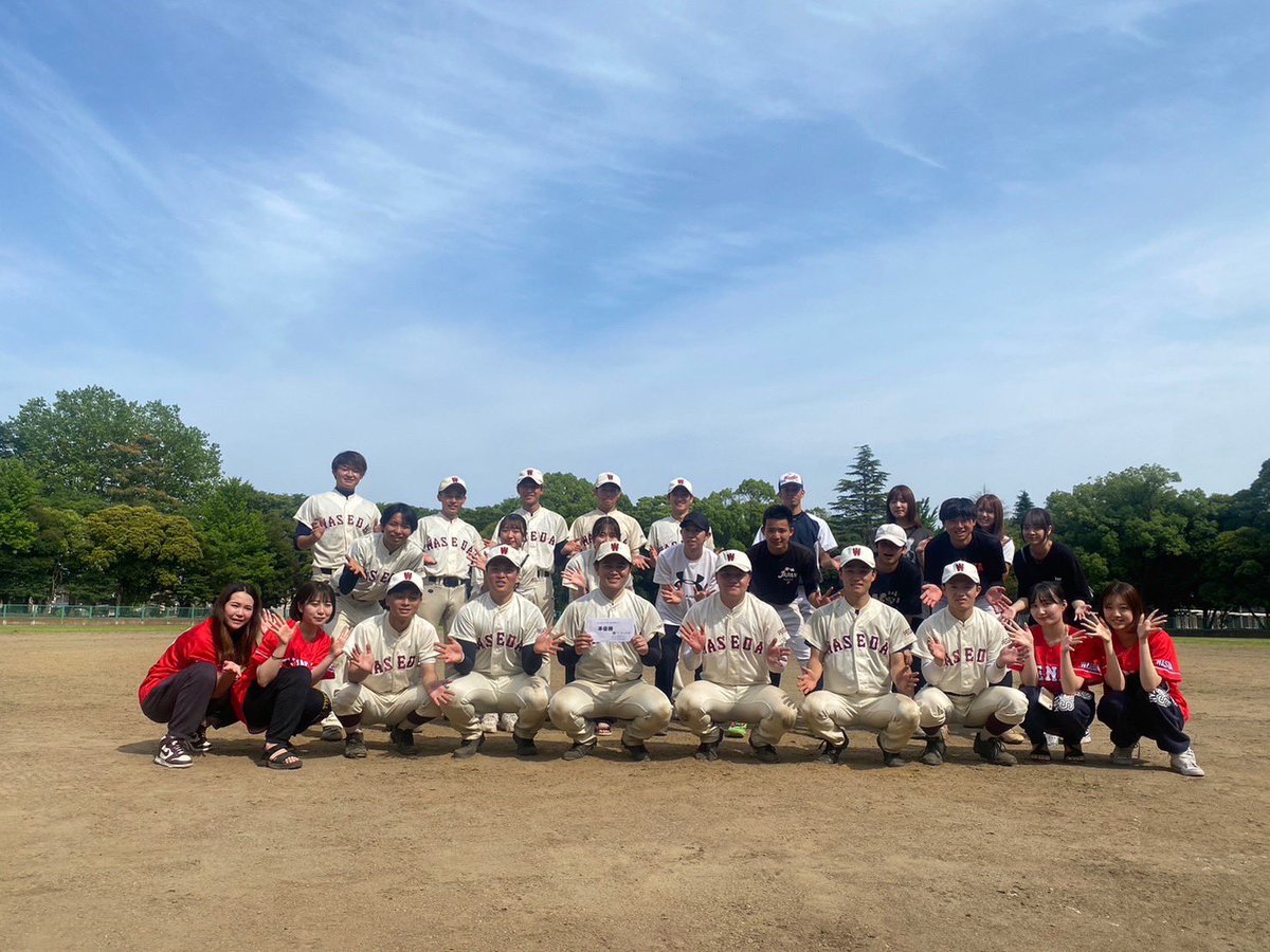 6月は正式に1年生が入ってから全員で参加する初の大会合宿があります⚾️毎年2チームにわかれて試合⚾️をします！去年はあと一歩のところでプロスタ出場とはなりませんでしたが一昨年は優勝🏆と三位🥉‼️なんと横浜スタジアム🏟での試合が決まりました‼️
今年はなんとしても優勝してプロスタ行くぞ‼︎🥇